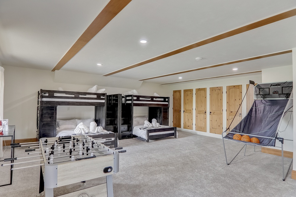 Lower Level - Bedroom 5 - 2 Full Beds and 2 Twin Beds (Bunks)