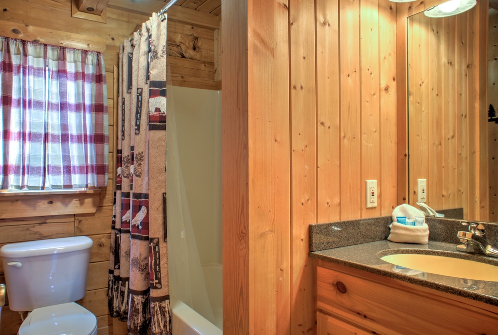 Main Level - Shared Full Bath