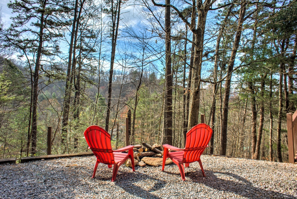 Outdoor Seating Area w/ Fire Pit