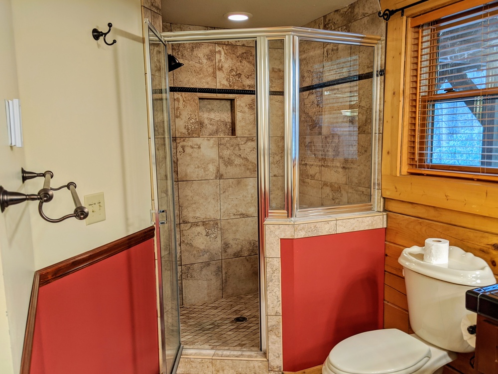 Main Suite/Bedroom One - Full Bath