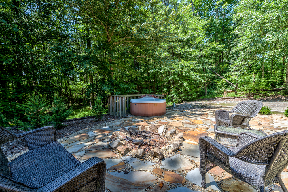 Fire Pit and Hot Tub