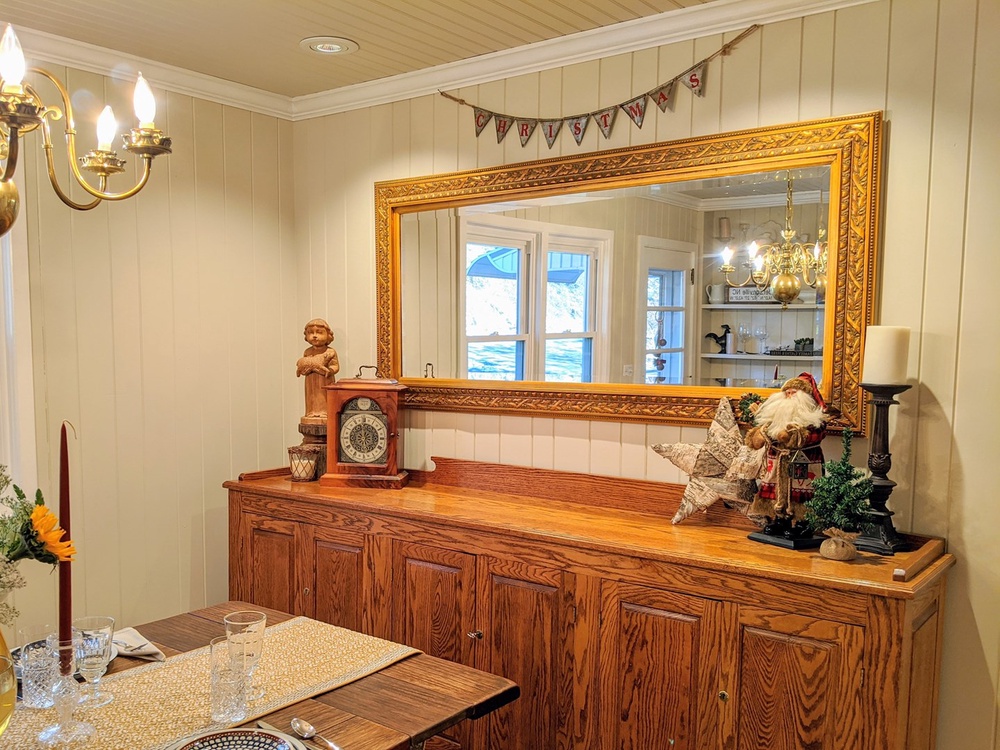 Christmastime at The Roost (Seasonal)