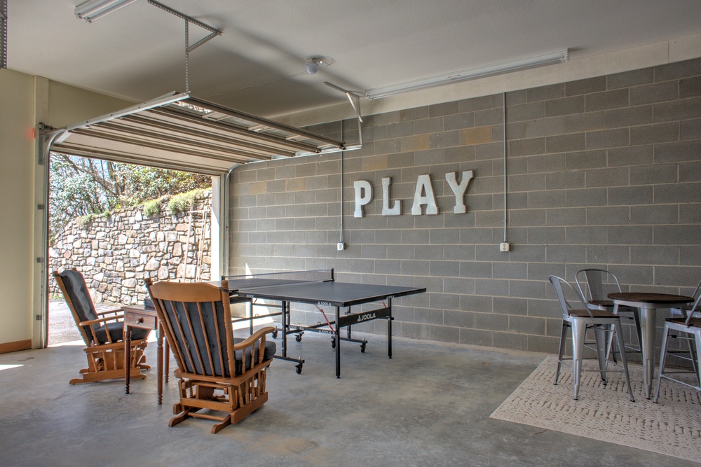 Recreational Area with Ping Pong Table