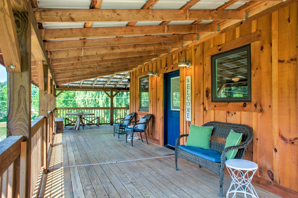 Deck with Seating Area