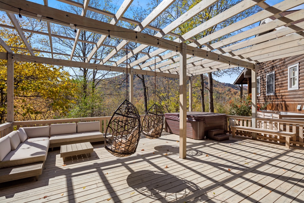 Hanging Papasan Chairs on Deck w/Hot Tub & Mountain Views