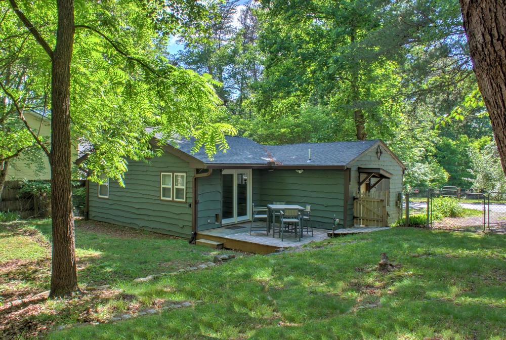 Black Mountain Collection