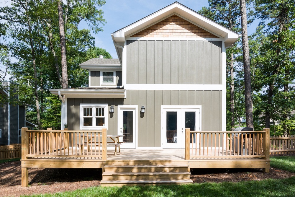 Fenced-in Back Yard