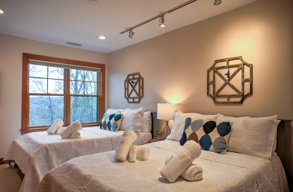 Bedroom 4 - Two Queen Beds