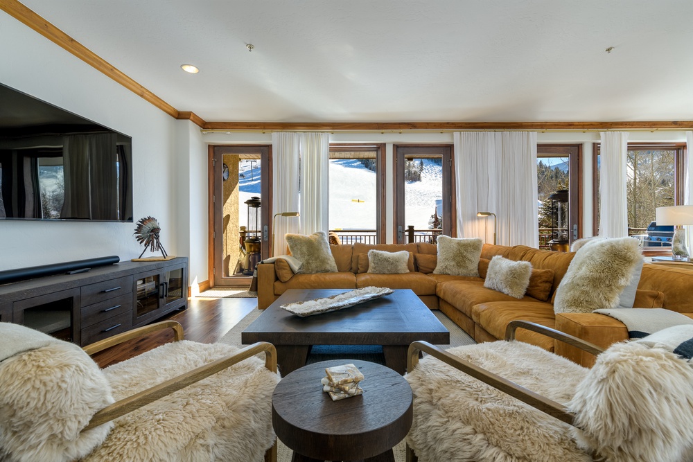 Beaver Creek vs. Vail What's the Difference? InvitedHome Luxury Rentals
