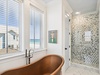 King Guest En-Suite - Soaking Tub & Walk-In Shower