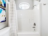 King Guest En-Suite - Shower/Tub Combo