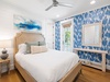 Carriage House - Guest Suite - Queen Size Bed