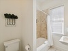 King Guest En-Suite - Shower/Tub Combo