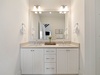 Queen Guest En-Suite - Dual Vanities