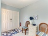 Island Jewel Entryway