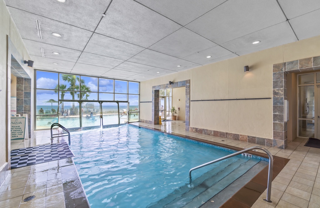 Aqua Pool - Indoor