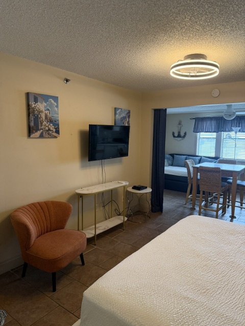 The Inn at St Thomas Square #1205B