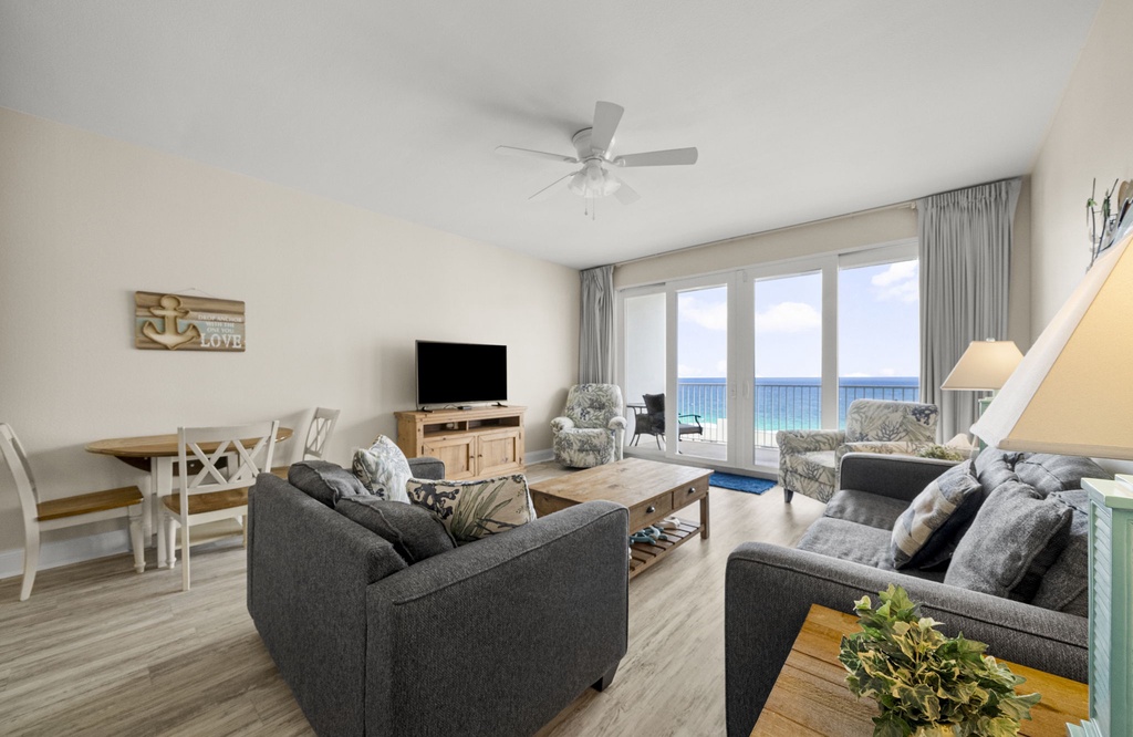 22-web-or-mls-9902 S Thomas Dr 1826-12