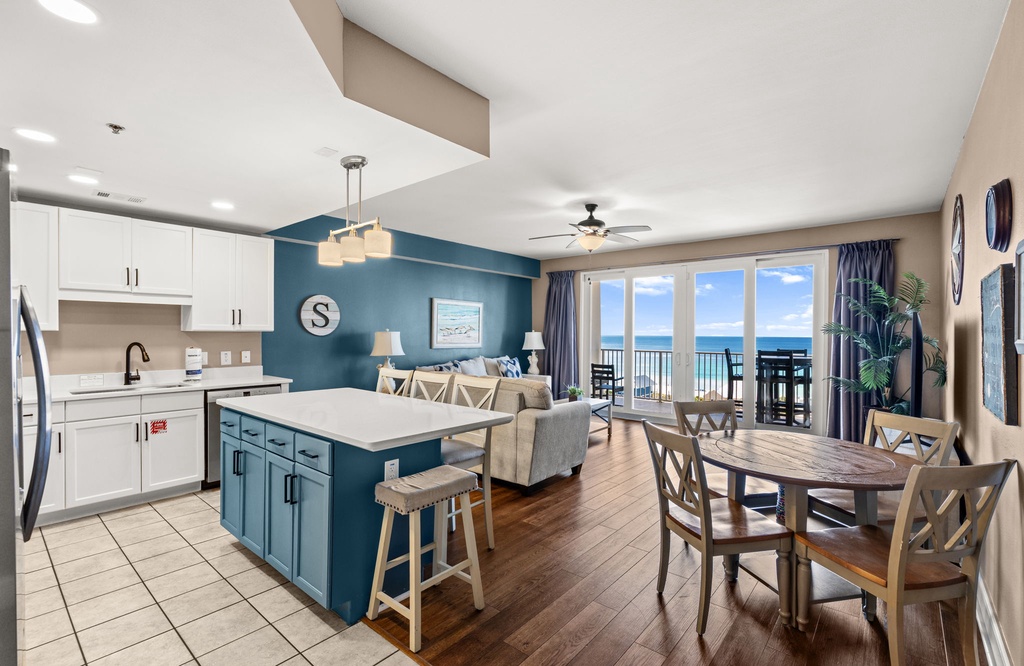 Laketown Wharf #903