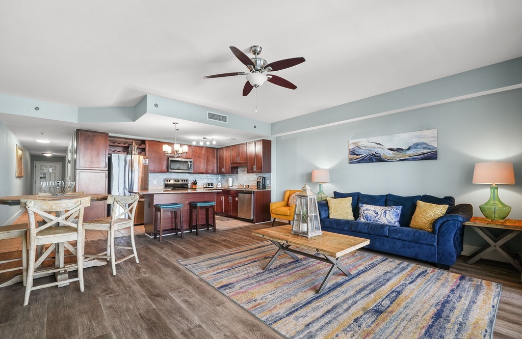 26-web-or-mls-9902 S Thomas Dr 11335 -26