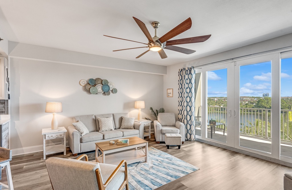 Laketown Wharf #0304