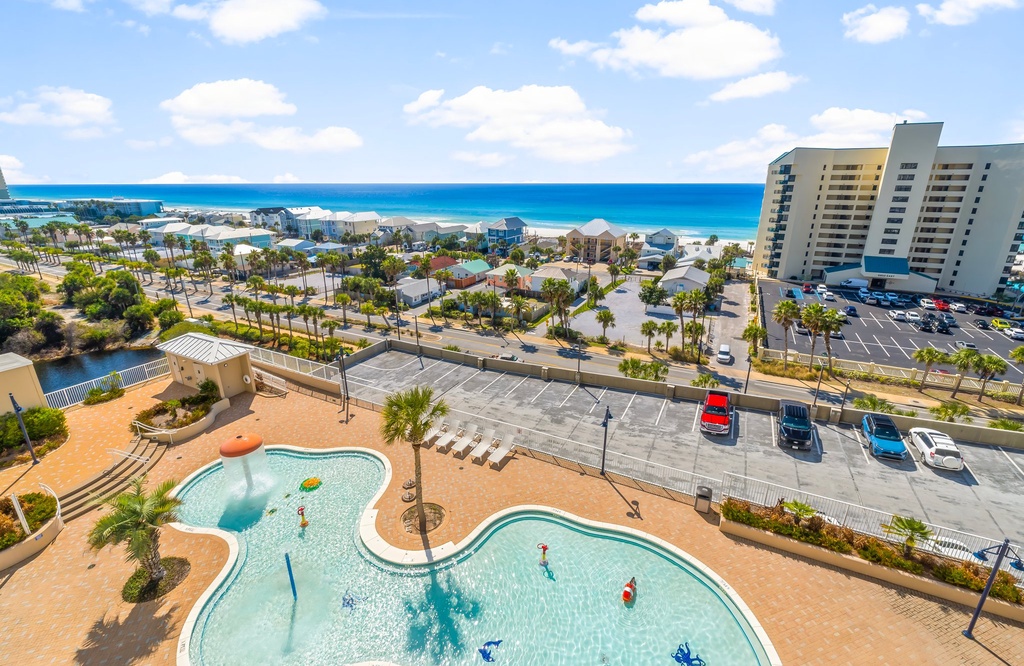 Laketown Wharf #0804