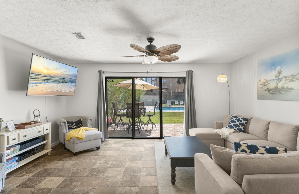 24-web-or-mls-236 St Katherine Blvd 236-12