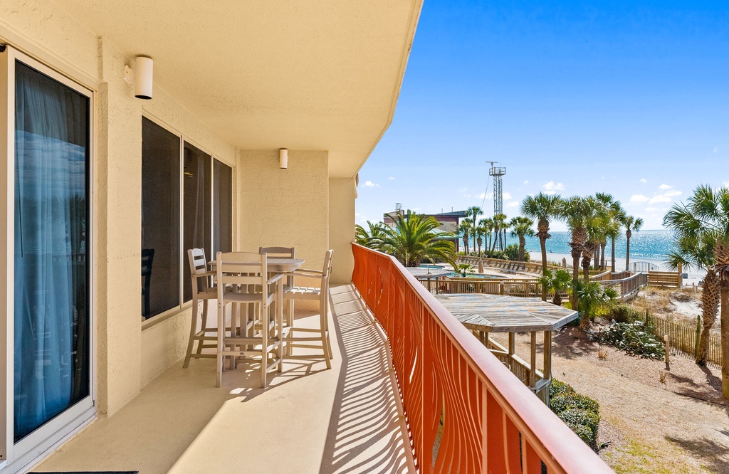 45-web-or-mls-7115 Thomas Dr 201 - 45