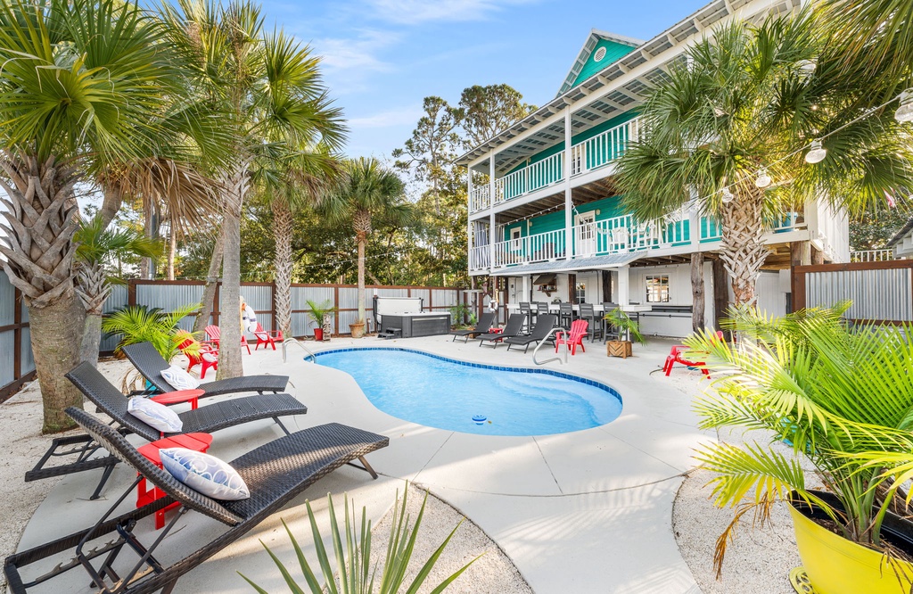 84-web-or-mls-4005 Ocean St -084