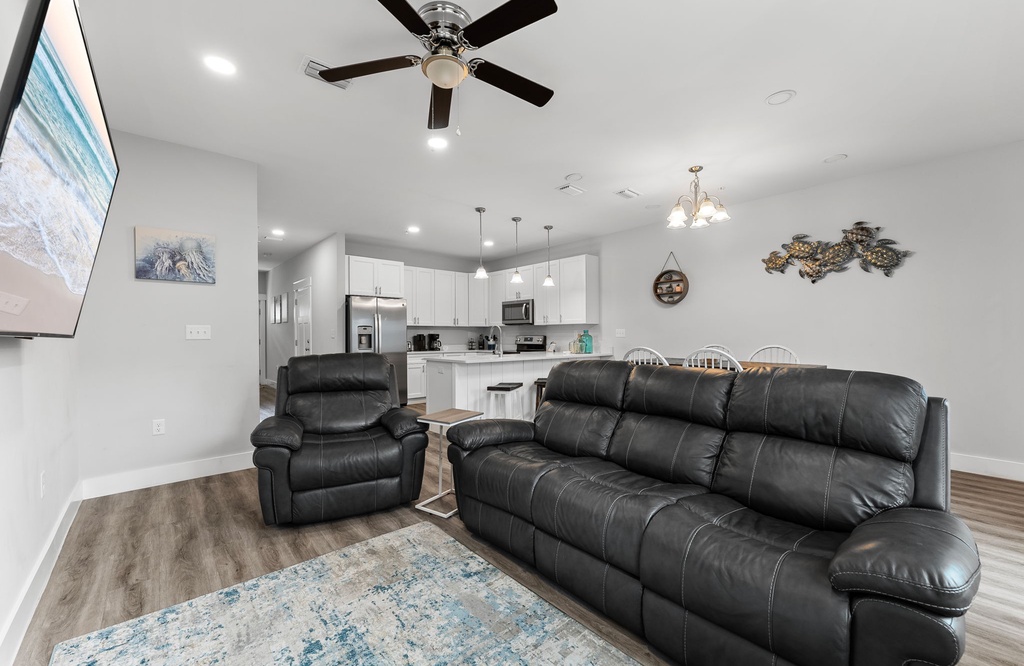 15-web-or-mls-2226 Joan Ave 16 -15