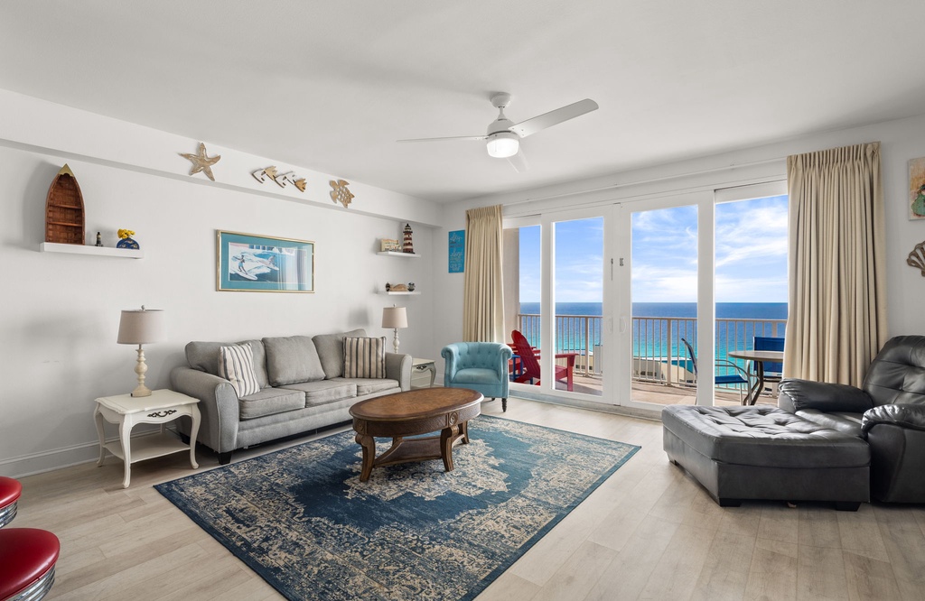 Laketown Wharf #1816