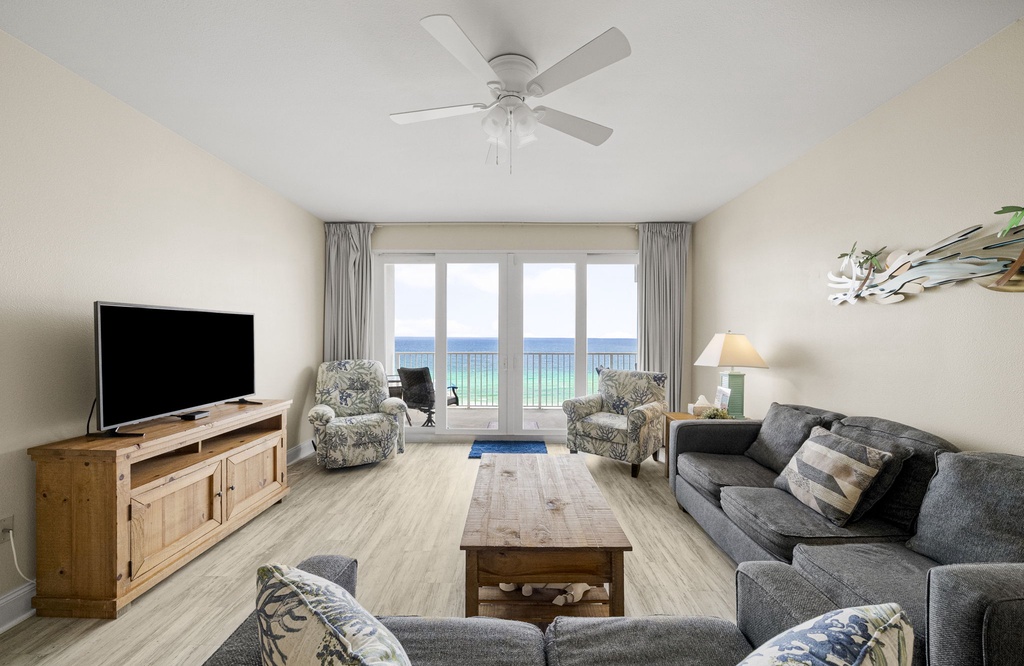 Laketown Wharf #1826