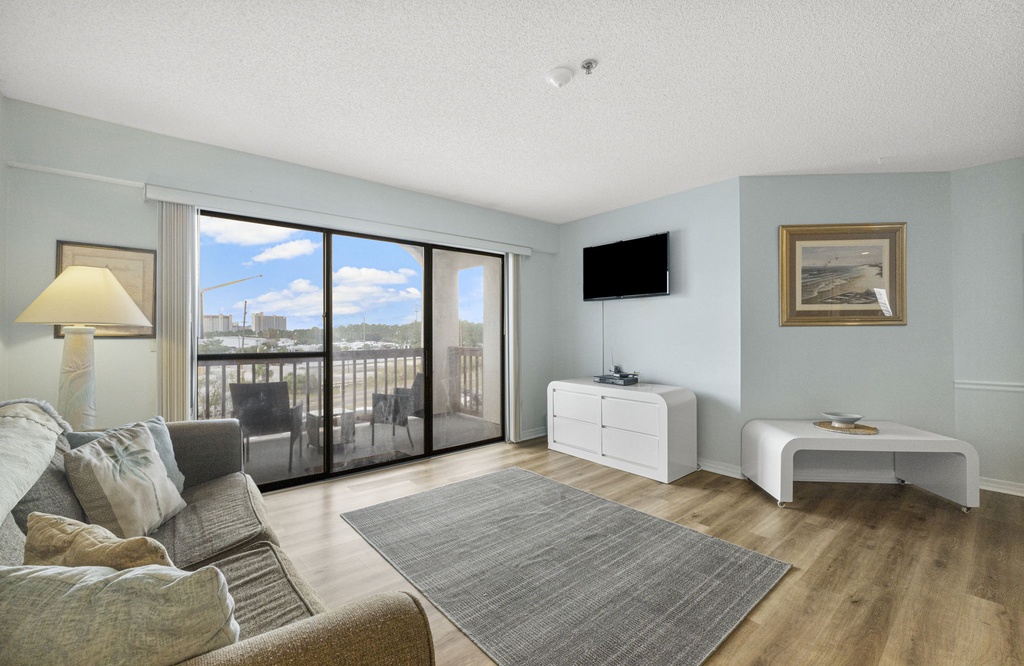 The Inn at St Thomas Square #1305A