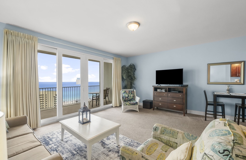 Laketown Wharf #1516