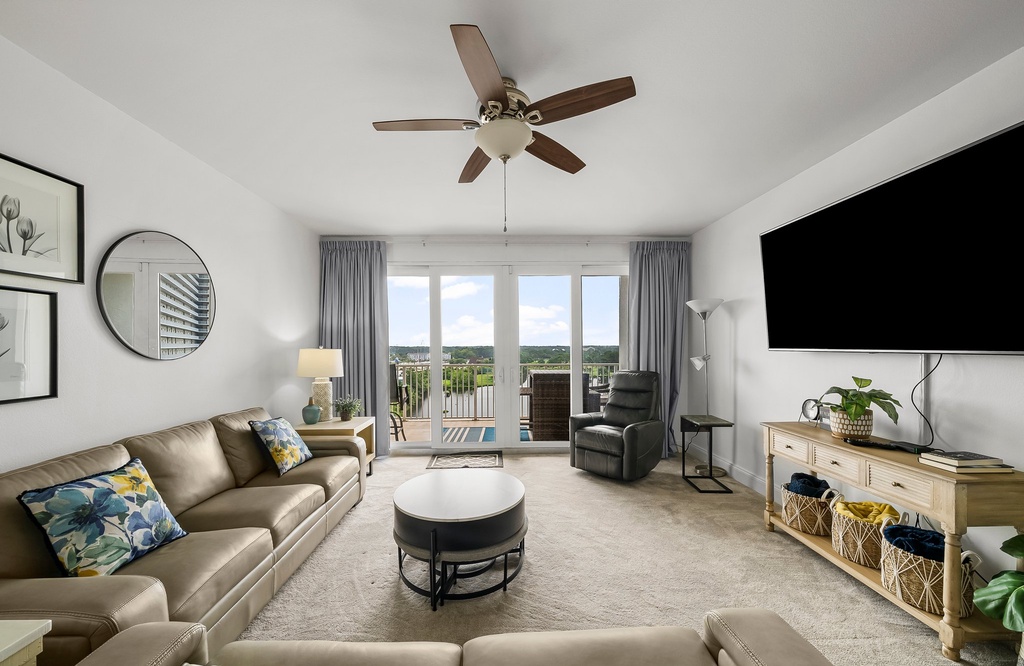 14-web-or-mls-9902 S Thomas Dr 830-13