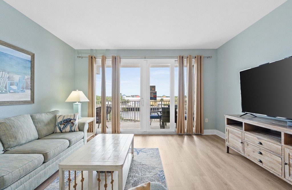 Laketown Wharf #0226