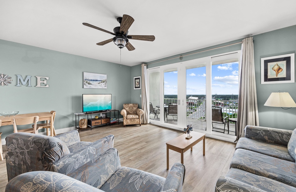 Settle into your peaceful retreat with coastal breezes and sunlit views stretching over the neighborhood. The open living space invites you to relax after a day of adventure.