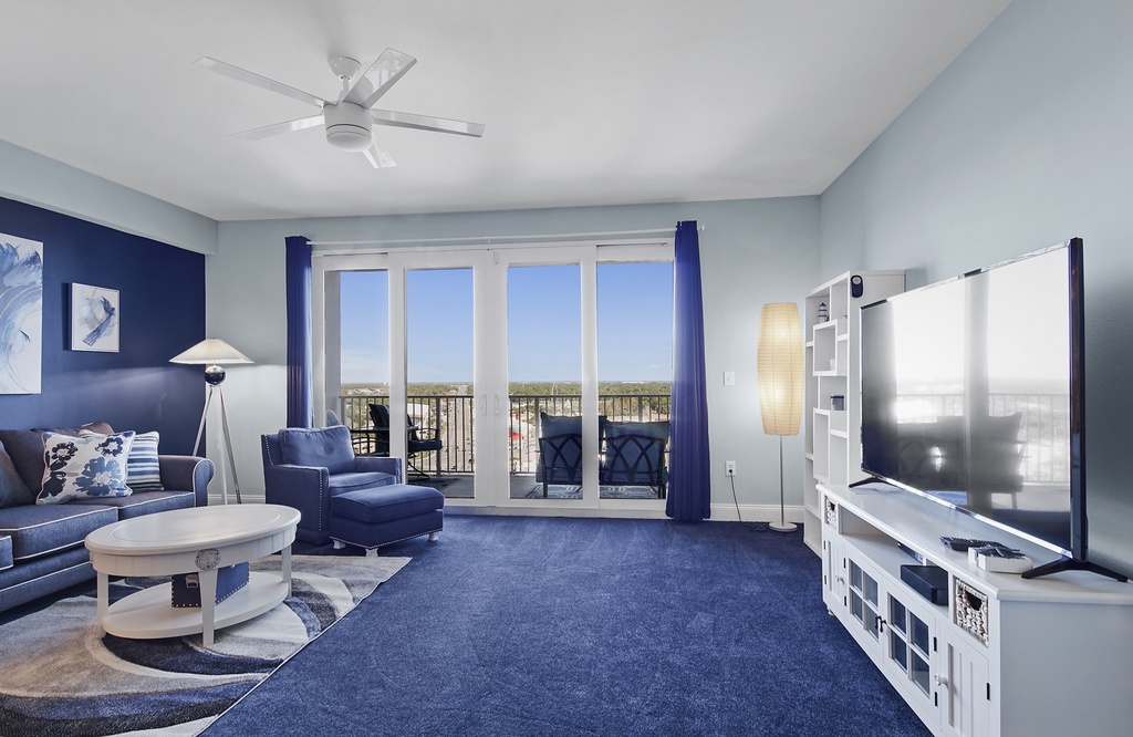 Laketown Wharf #1537