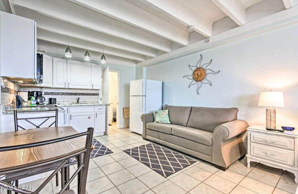 Fontainebleau Terrace #421