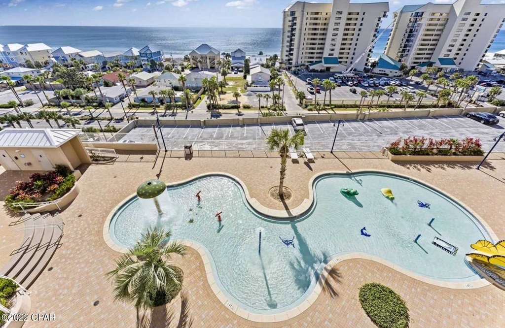 Laketown Wharf #0702
