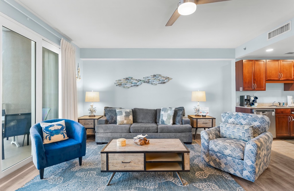 20-web-or-mls-9902 S Thomas Dr 414-13