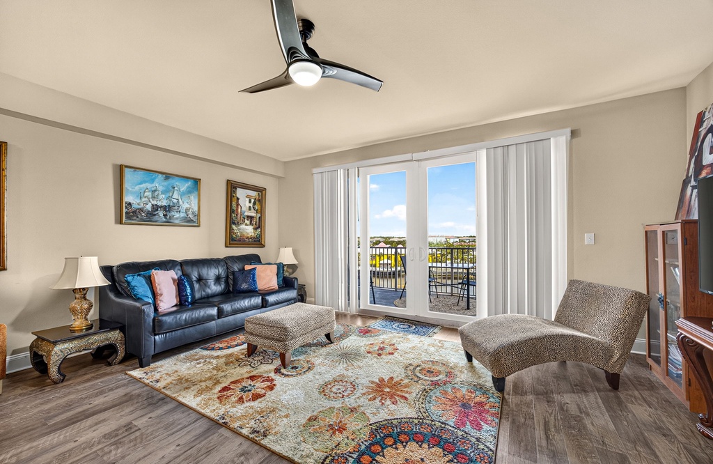 Laketown Wharf #0417