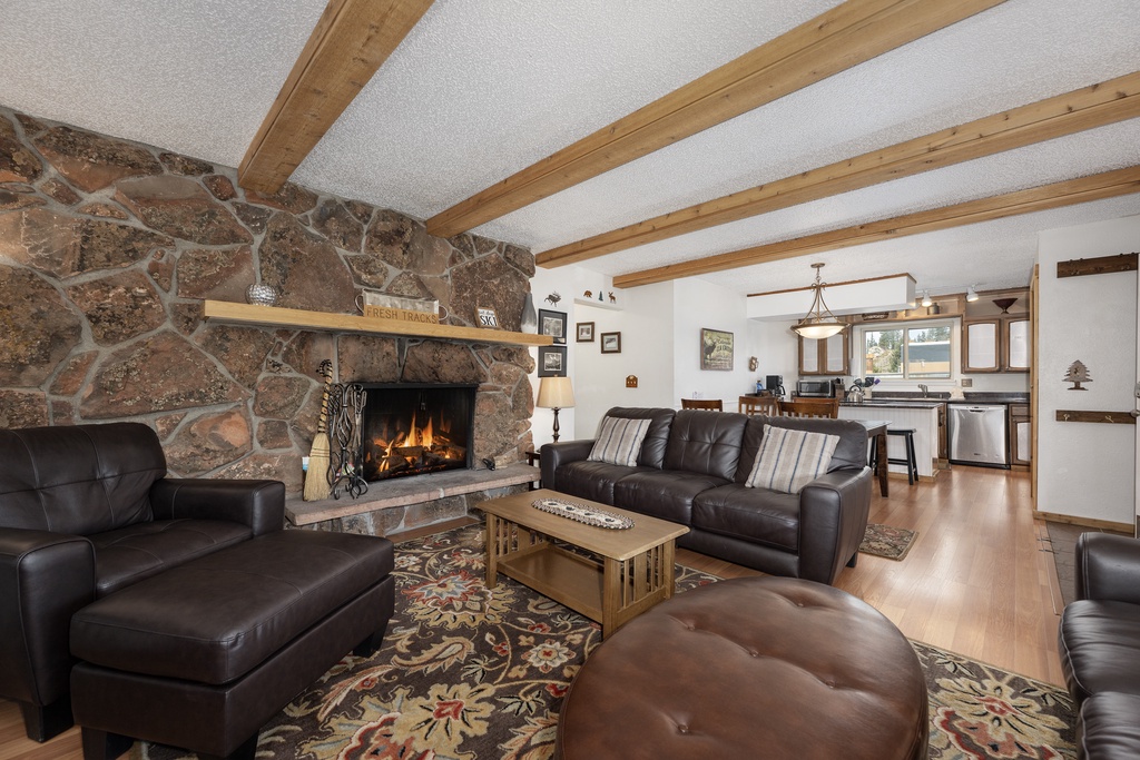 Hi Country Haus Unit 1618