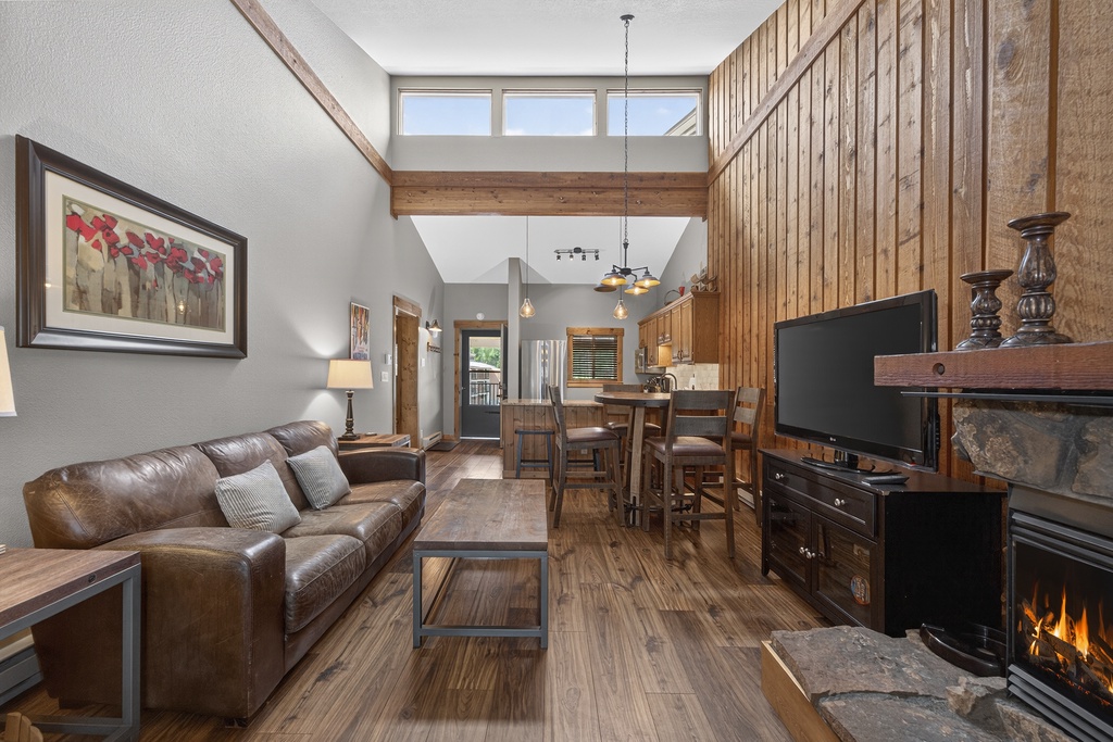 Beaver Village Unit #1833