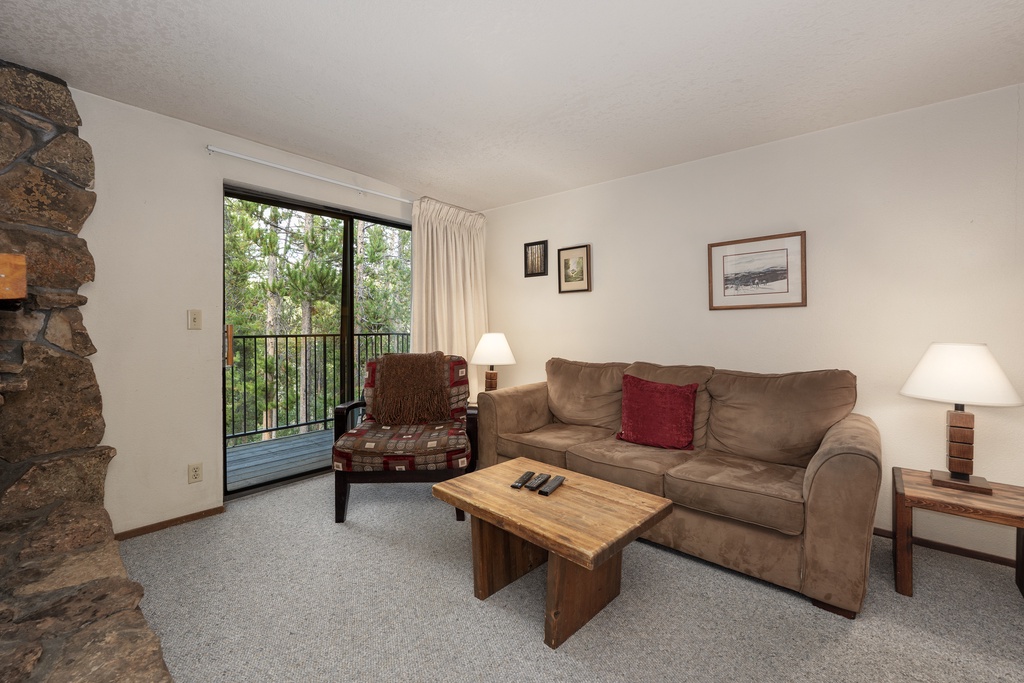 Beaver Village Unit #1821