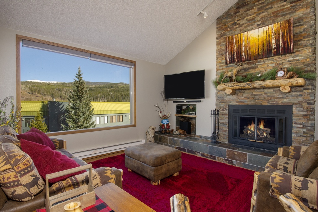 Snowblaze Condos Building C unit 24 Stay Winter Park