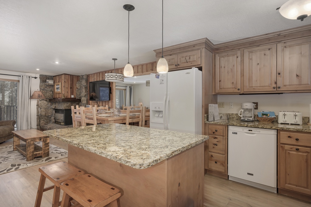 Beaver Village Unit #1612R