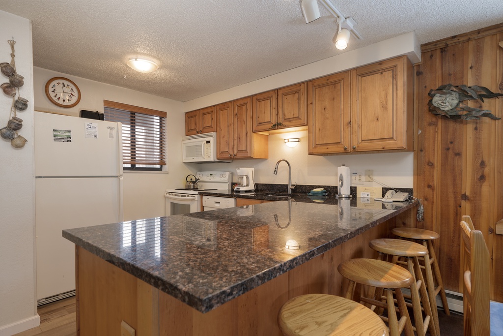 Beaver Village Unit #0621R