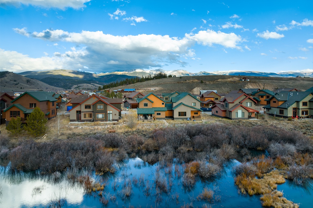 1000 Lupine Lane