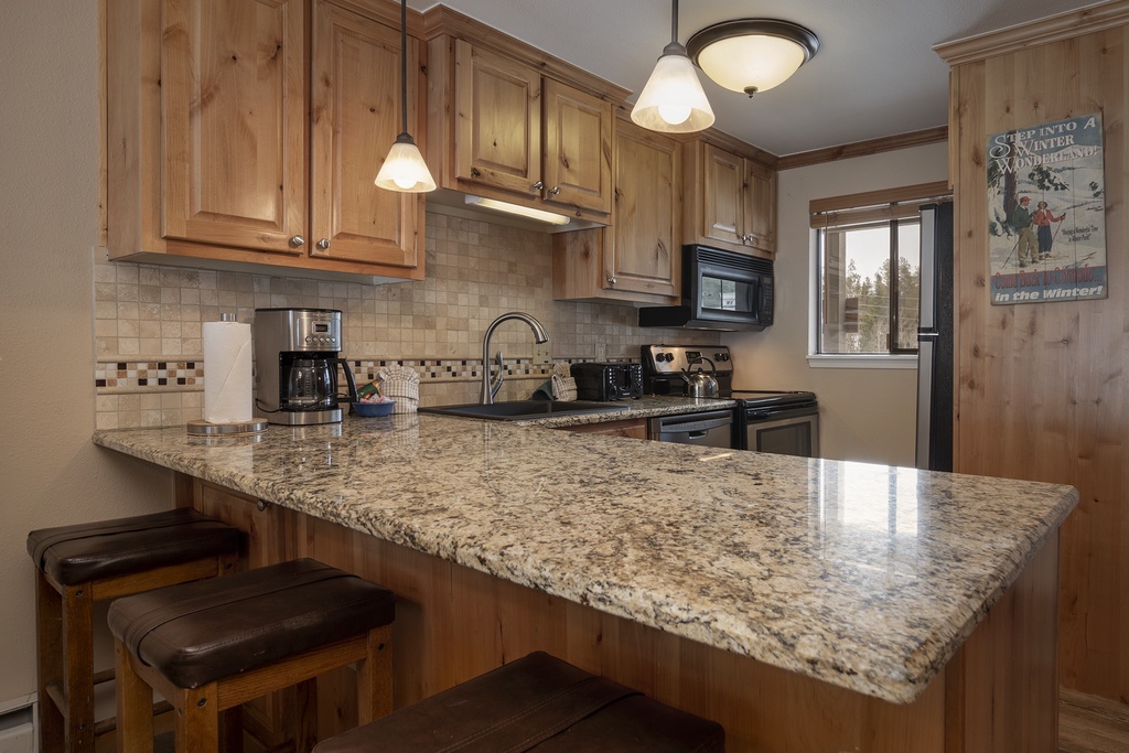 Beaver Village Unit #0412R